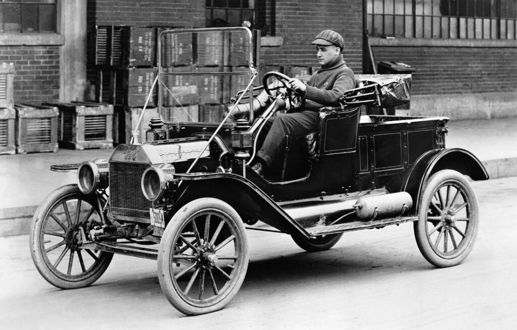 The Invention of the Automobile: A Revolution on Wheels